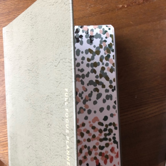 Full Focus Planner - Picture 10 of 11